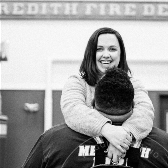 Meet your Posher, Ashley - Picture 1 of 1